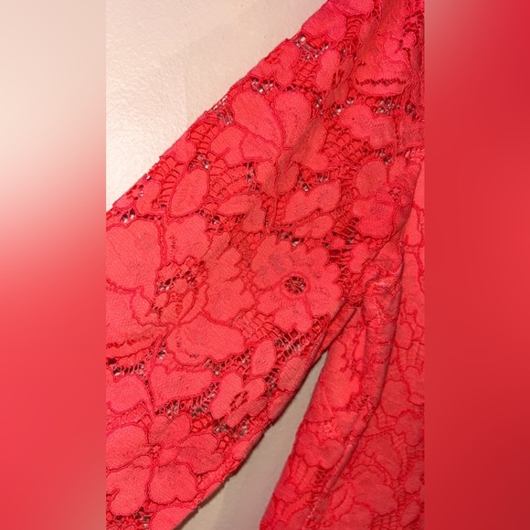 NWOT Vince Camuto Coral Lace Overlay cocktail Mini Dress size 8 ORIGINAL $180 - Picture 6 of 8
